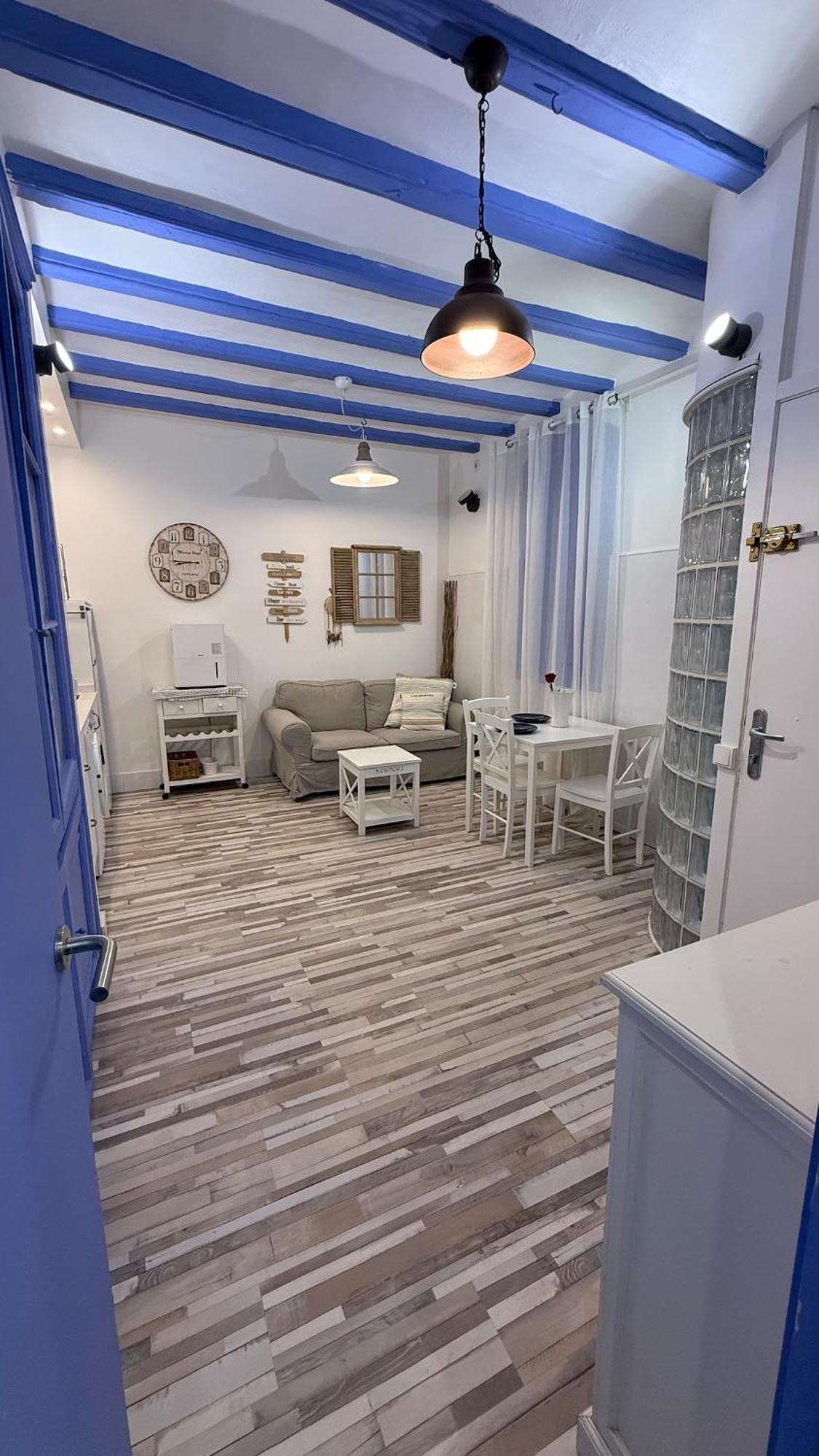 Cosy Next To The Sea Apartamento *